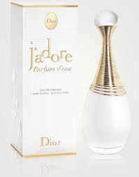 Dior J’adore: nước hoa